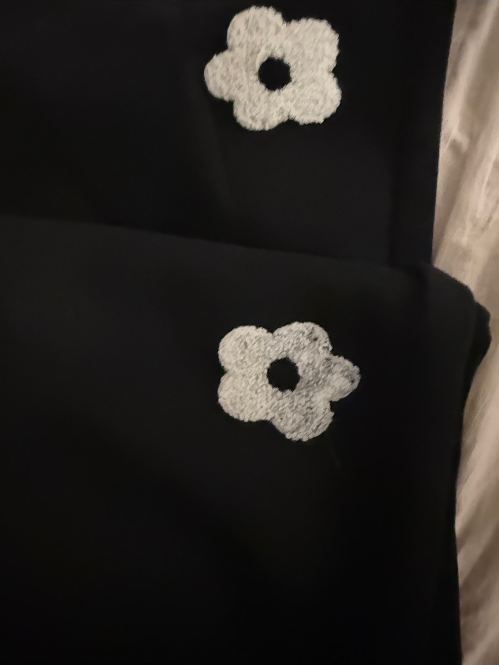 Aelfric Eden Black Sweatpants with White Floral Embroidery - Picture 9 of 10